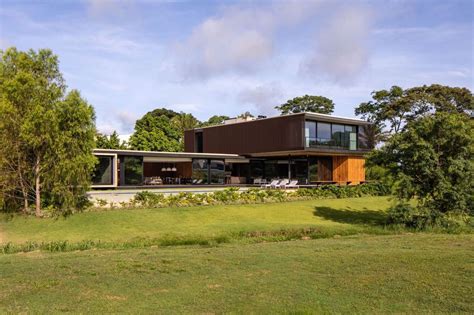 metal cladding housing bolivia|Salatino House / Sommet .